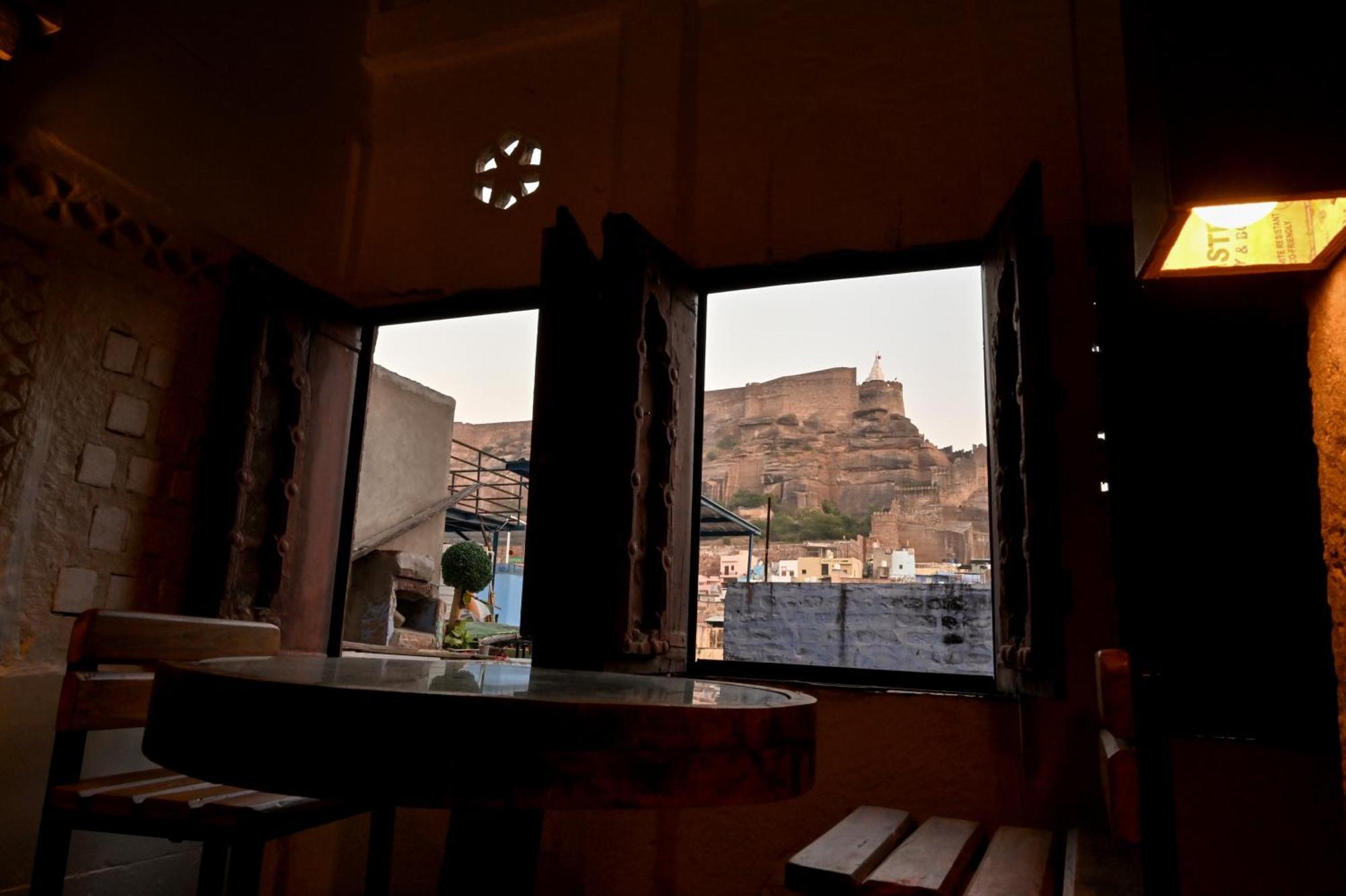 Отель Castle View Haveli Джодхпур Экстерьер фото